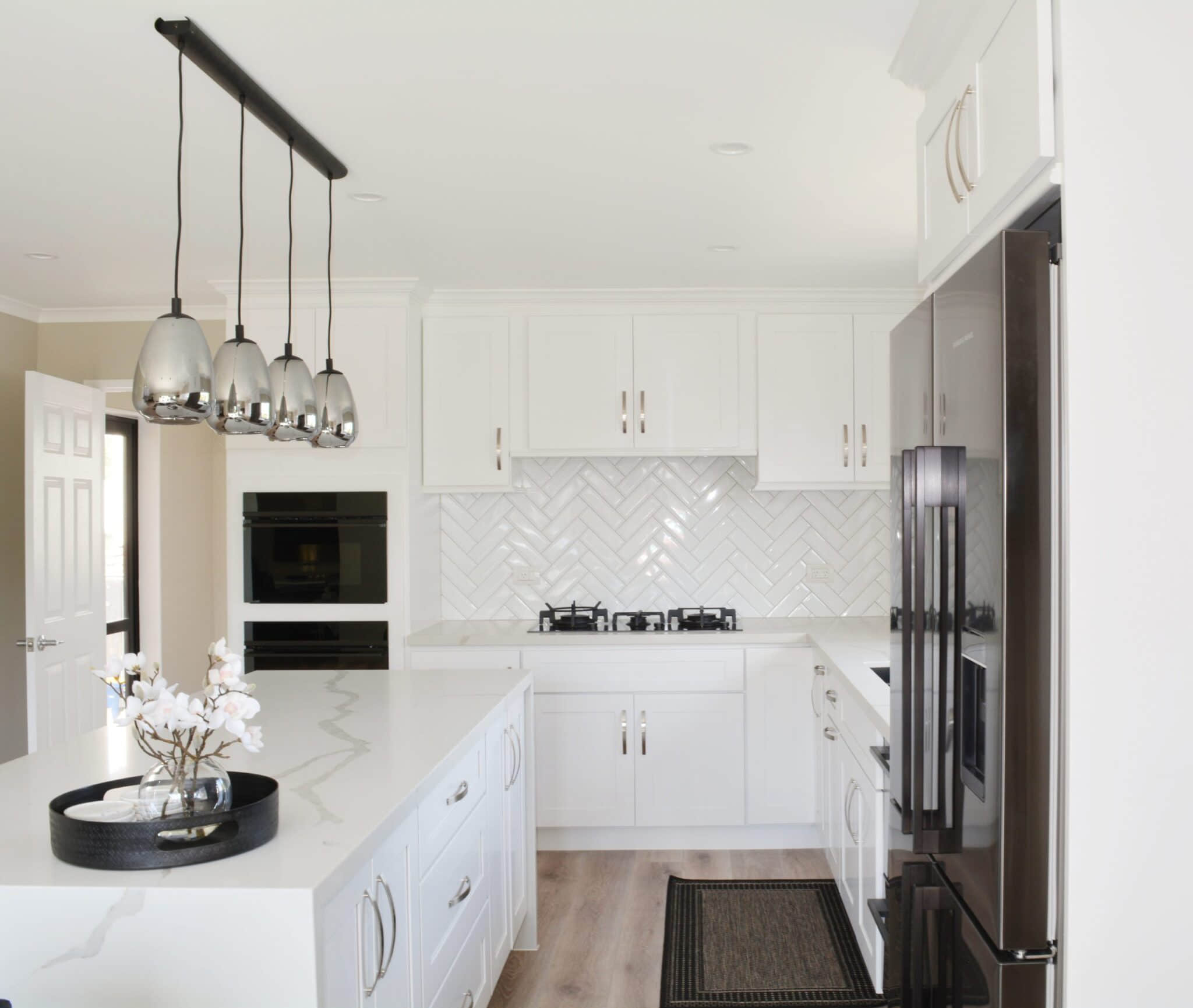 White Shaker Modern Kitchen Budget Friendly - Jerry Kitchen & Bath Ltd