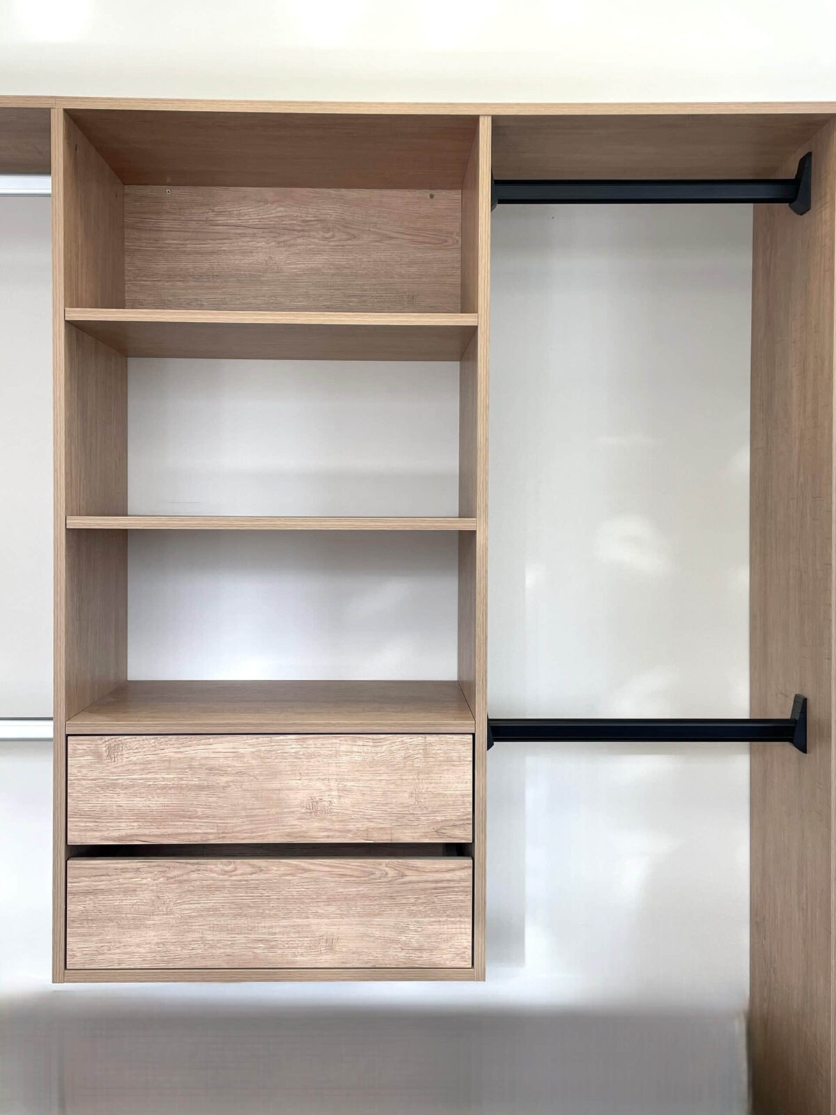 wall hung wardrobe 600mm-2
