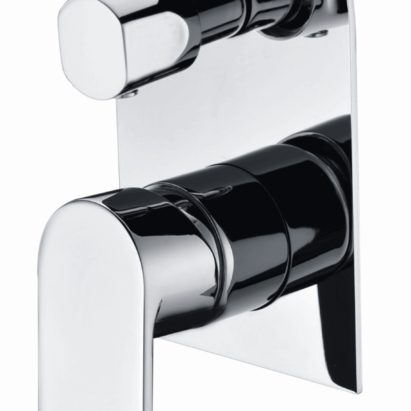 Modern chrome kitchen faucet with sleek design.