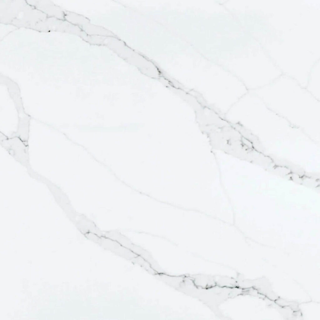 Calacatta Belleza engineered stone slab with gray veining, labeled H8207.
