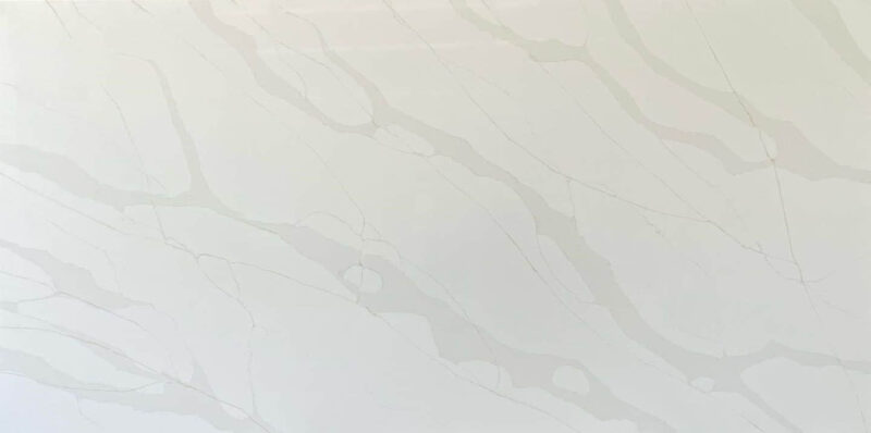 Engineered stone with marble pattern, Bianco Gold design.